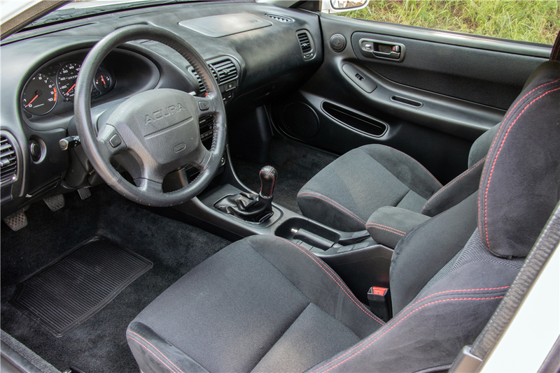 Illustration for article titled I Just Fainted Because A 1,200 Mile Integra Type R Sold For $63,800